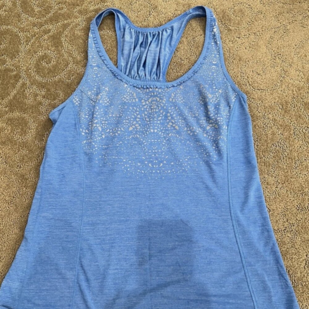 Lululemon sz 10 run: silver bullet sleeveless tech tank top reflective GUC